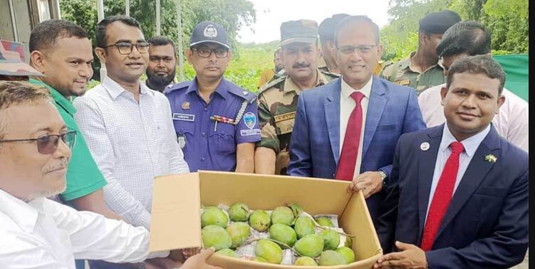 ত্রিপুরার মুখ্যমন্ত্রীকে আম ইলিশ পাঠালেন প্রধানমন্ত্রী