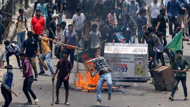 ছাত্র–জনতার আন্দোলনে নিহত ৮৭৫, আহত ৩০ হাজারের বেশি